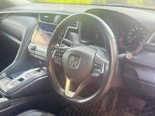 https://riyasewana.com/uploads/honda-insight-ze4-1921160824973.jpg