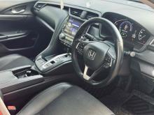 https://riyasewana.com/uploads/honda-insight-ze4-423090224713.jpg