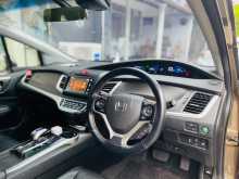 https://riyasewana.com/uploads/honda-jade-2015-1315454512812.jpg