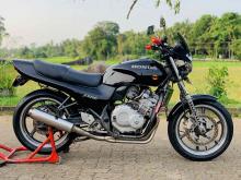 https://riyasewana.com/uploads/honda-jade-213210224602.jpg