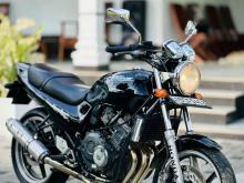 https://riyasewana.com/uploads/honda-jade-279110324893.jpg