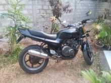 https://riyasewana.com/uploads/honda-jade-281255114843.jpg