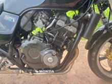 https://riyasewana.com/uploads/honda-jade-311500191133.jpg
