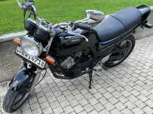 https://riyasewana.com/uploads/honda-jade-3119544514003.jpg