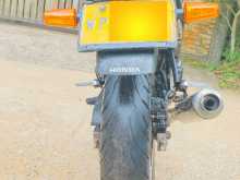 https://riyasewana.com/uploads/honda-jade-ch120-217343413334.jpg