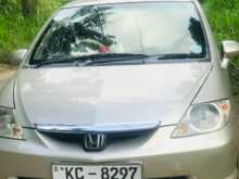 Honda LA-GD8 2003 Car