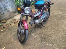 Honda Honda 2004 Motorbike