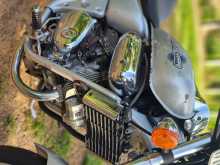 https://riyasewana.com/uploads/honda-magna-250-2415444113123.jpg
