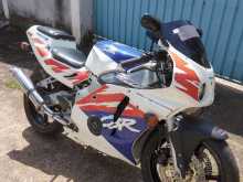 Honda MC22 CBR Gullarm 2007 Motorbike