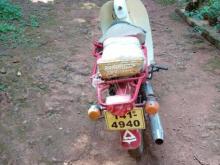 https://riyasewana.com/uploads/honda-md-50-271456134373810.jpg