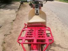 Honda MD 90 2011 Motorbike