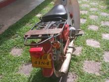 https://riyasewana.com/uploads/honda-md-90-301016461301330.jpg