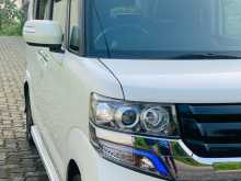 https://riyasewana.com/uploads/honda-n-box-2017-1814023112482.jpg