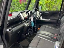 https://riyasewana.com/uploads/honda-n-box-2017-251110581254415.jpg