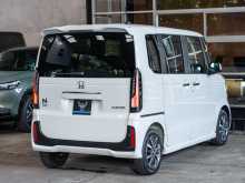 https://riyasewana.com/uploads/honda-n-box-2025-1212170912413.jpg