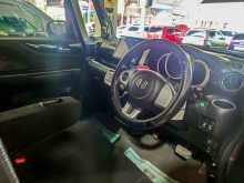 https://riyasewana.com/uploads/honda-n-box-21131324702.jpg