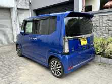 https://riyasewana.com/uploads/honda-n-box-2512043822373.jpg