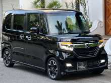 Honda N BOX CUSTOM TURBO 2017 Car