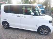 https://riyasewana.com/uploads/honda-n-box-31827484063.jpg