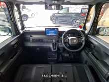 https://riyasewana.com/uploads/honda-n-box-custom-28190529844.jpg