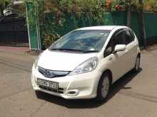 Honda NAVI PREMIUM 2013 Car