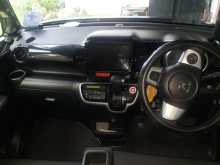 https://riyasewana.com/uploads/honda-nbox-2015-2112184812634.jpg
