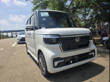 Honda NBOX CUSTOM TURBO 2025 Car