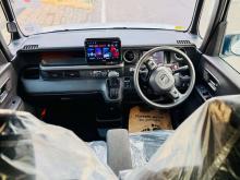 https://riyasewana.com/uploads/honda-nbox-super-23950426205.jpg