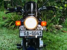 Honda Nighthawk 2000 Motorbike
