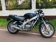 https://riyasewana.com/uploads/honda-nt-400-149113113162.jpg