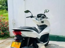 Honda PCX 2018 Motorbike