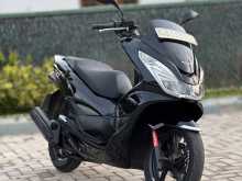 Honda Pcx 2017 Motorbike