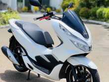 Honda PCX 2019 Motorbike