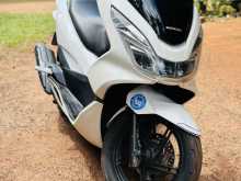 https://riyasewana.com/uploads/honda-pcx-1021480322852.jpg