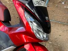 Honda Pcx 2018 Motorbike
