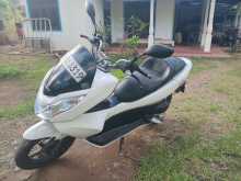 https://riyasewana.com/uploads/honda-pcx-10756374233.jpg