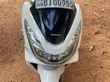 Honda Pcx 2017 Motorbike