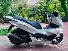 https://riyasewana.com/uploads/honda-pcx-1114554724182.jpg