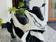 Honda Pcx 2023 Motorbike