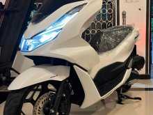 Honda PCX 2024 Motorbike