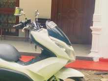 https://riyasewana.com/uploads/honda-pcx-112483413962.jpg