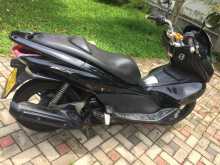 https://riyasewana.com/uploads/honda-pcx-11420201323.jpg