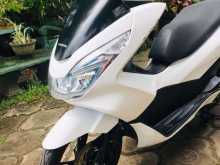 https://riyasewana.com/uploads/honda-pcx-11633564772.jpg