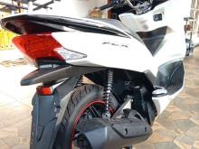 https://riyasewana.com/uploads/honda-pcx-11716306916.jpg