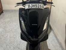 Honda PCX 2024 Motorbike