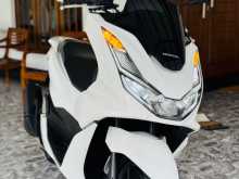 Honda Pcx 2023 Motorbike