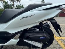 https://riyasewana.com/uploads/honda-pcx-121052158782.jpg