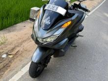 Honda Pcx 2022 Motorbike