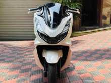 Honda PCX 2024 Motorbike