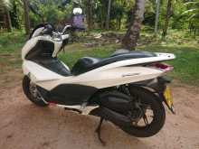 https://riyasewana.com/uploads/honda-pcx-121231144753.jpg